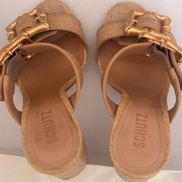 Enola Natural Leather Sandal by Schutz. - Picture 3 of 11